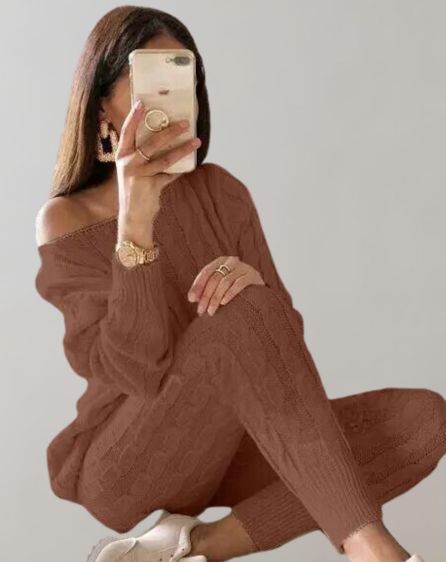 WW - Strick-Schulter-Hosen-Set