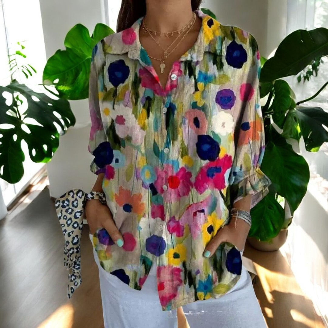 WW | Lebhafte Bluse mit Blumenknöpfen für Damen