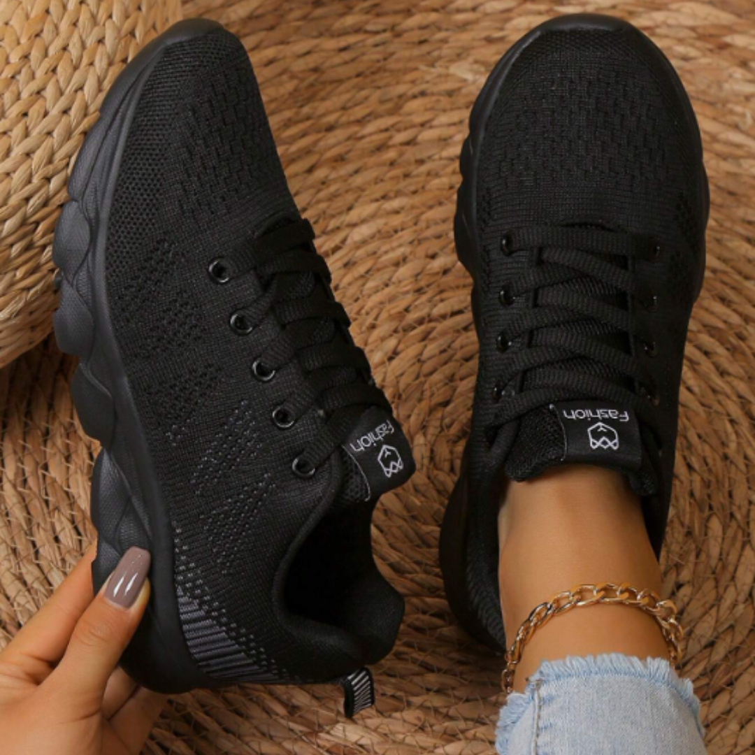 Sneakers | Sportliche Schnürsneaker mit rutschfester Sohle