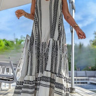 WW | Away On Vacay Lange Cami Kleid mit Ethnischem Muster