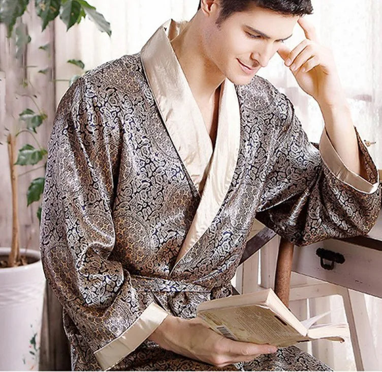 W&W Mode | Golddruck Luxus Satin Bademantel