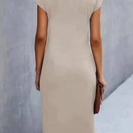 WW | Stilvolles Schmales Kleid Mit Rundhalsausschnitt