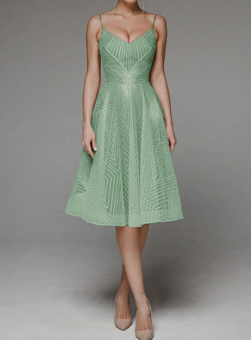 WW | Sommerliches Trägerkleid Mit Stickerei