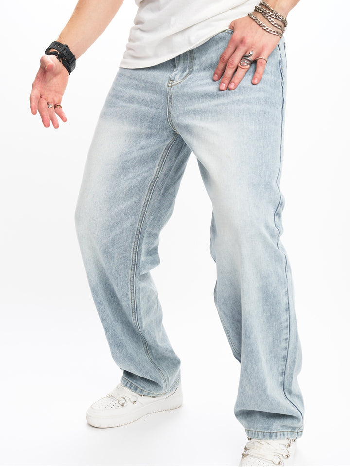 W&W Mode | Bequeme Herrenjeans Mit Lockerer Passform