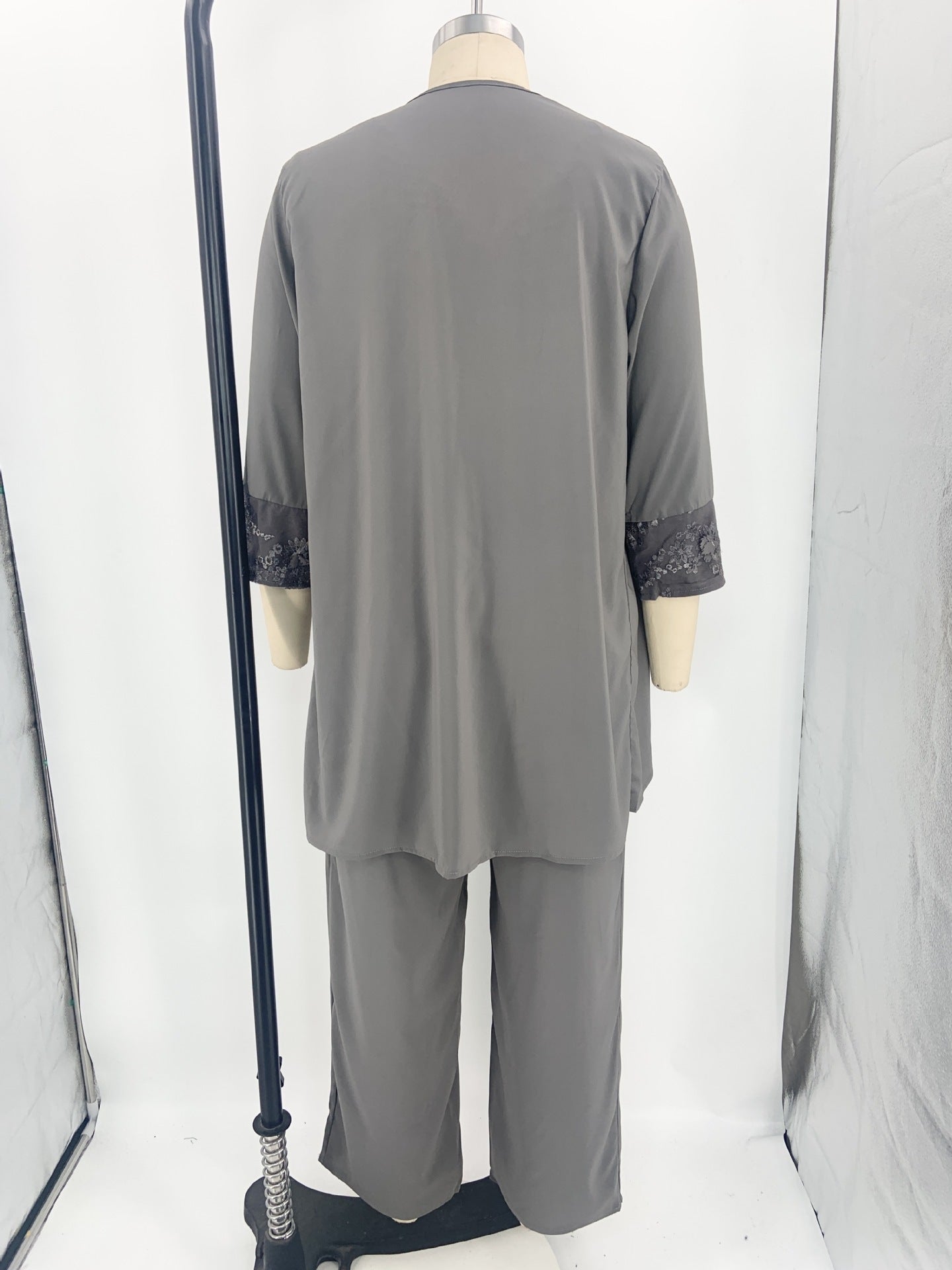 WW | Elegantes Dreiteiliges Strickjacken Set