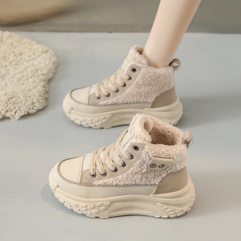 WW – Wasserdichte Plüsch-Stiefeletten