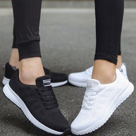 WW | Light - Ultra-leicht, atmungsaktive Sneakers mit lebhaften Farben
