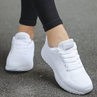 WW | Light - Ultra-leicht, atmungsaktive Sneakers mit lebhaften Farben