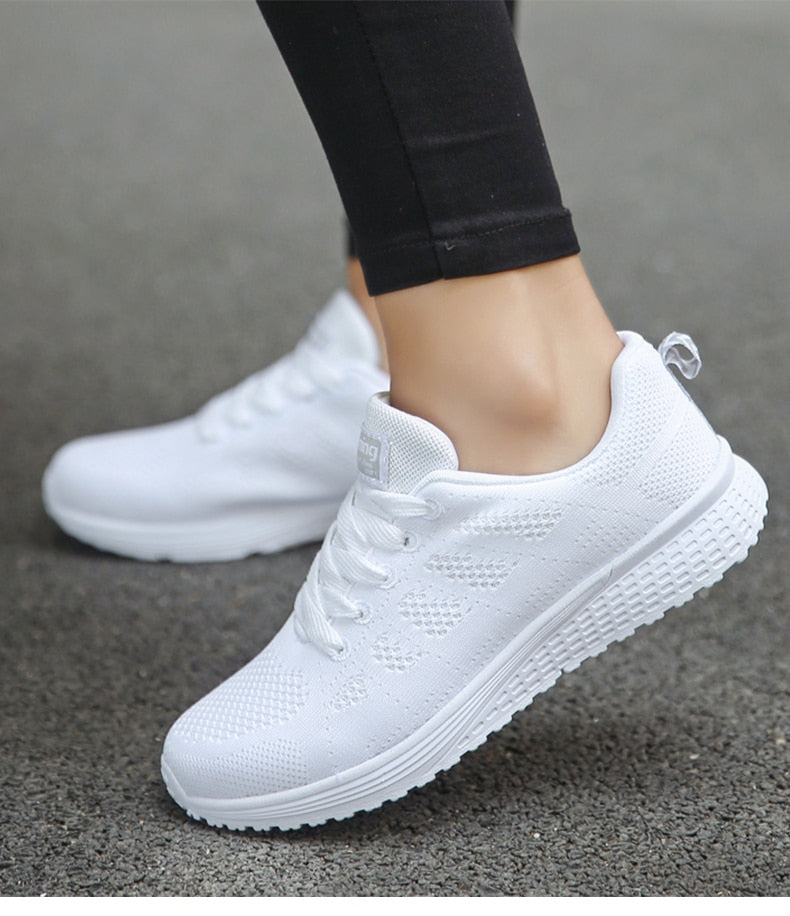 W&W Mode | Light - Ultra-leicht, atmungsaktive Sneakers mit lebhaften Farben