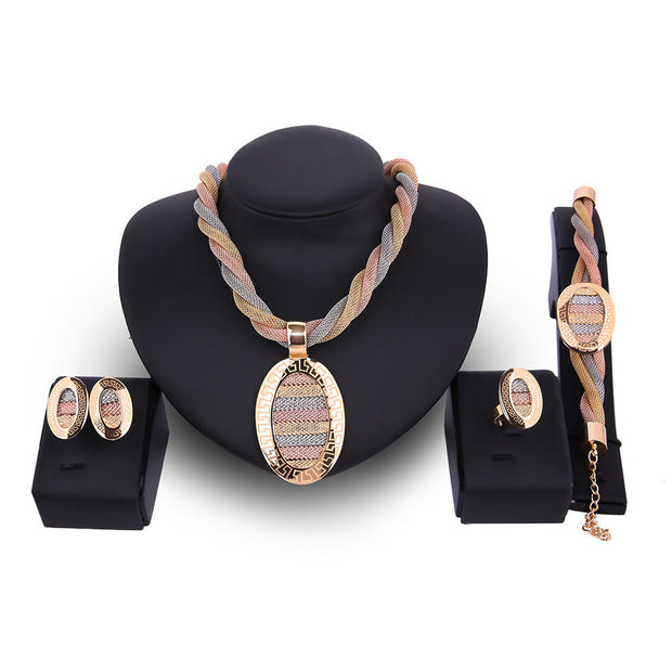 WW-teiliges Set Halskette, Ohrringe und Armbänder