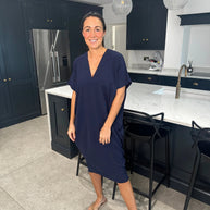 Kleid mit V-Ausschnitt | Unser Bestseller 2024