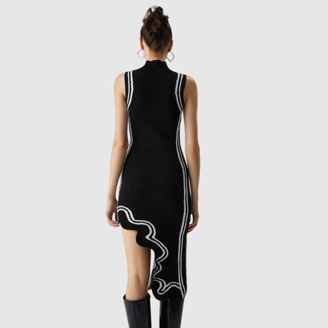 W&W Mode | Ärmelloses Kleid mit Kontrastpaspelierung