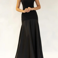 Satin Trägerlos Flare Kleid