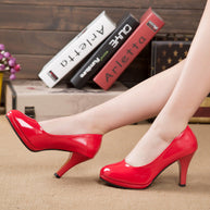 Damen elegante Pumps mit klassischem Cut und komfortablem Blockabsatz WW