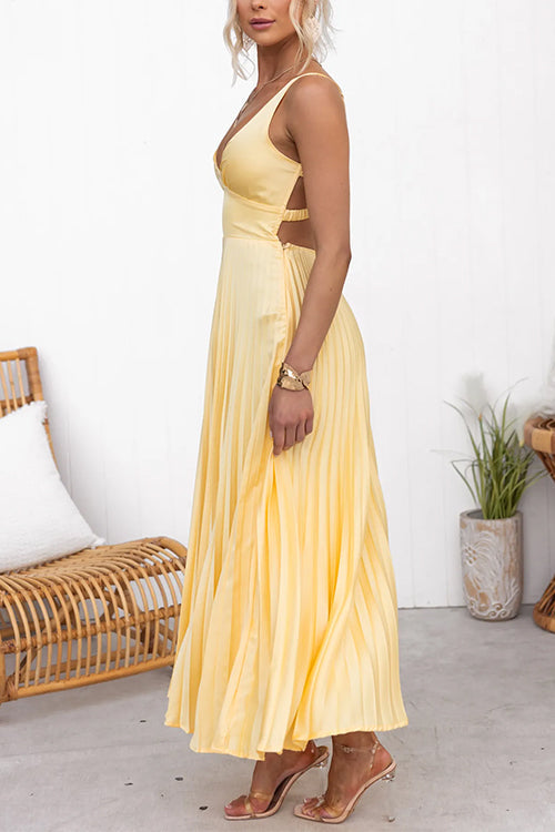 WW | V-Ausschnitt Rückenausschnitt Cut-Out Falten Maxi Cami Kleid