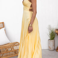 WW | V-Ausschnitt Rückenausschnitt Cut-Out Falten Maxi Cami Kleid
