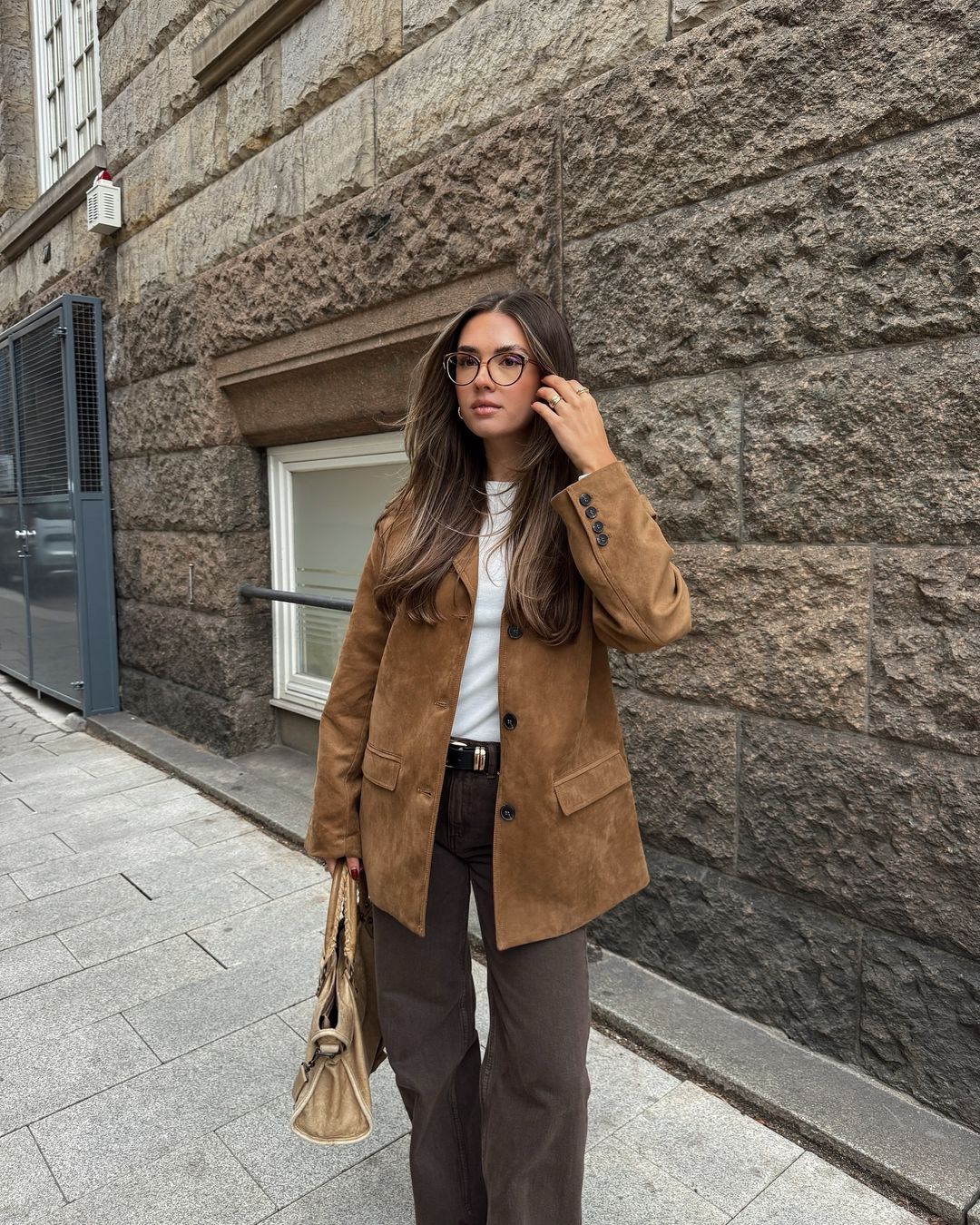 Damen-Blazer in Camel mit stilvoller Passform