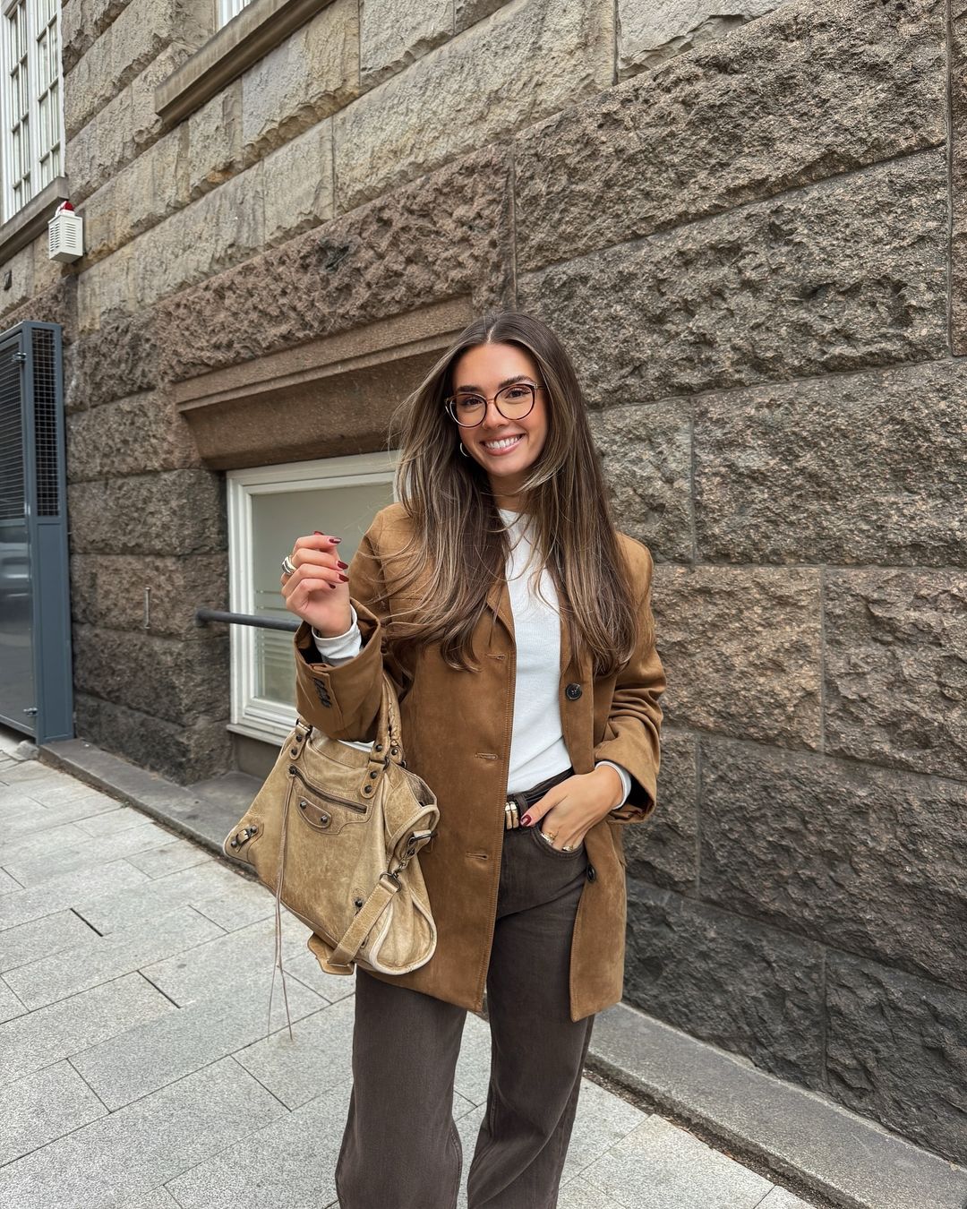 Damen-Blazer in Camel mit stilvoller Passform
