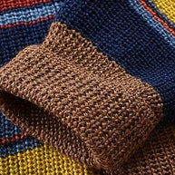 WW | Großer Gestrickter Herren Strickjacke Mit Kontrastierenden Farben