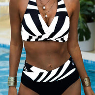 WW Bikini-Set | Sommerlicher eleganter gestreifter Bikini