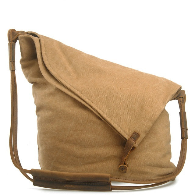 Schultertasche mit weicher Außenseite