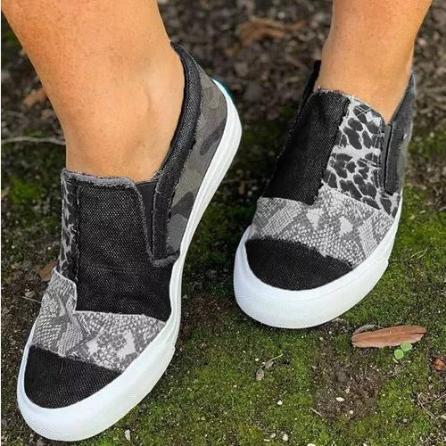WW | Flache Slipper Aus Veganem Leder