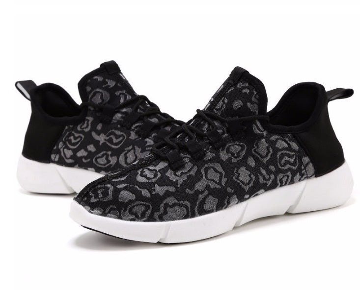WW | Leuchtende Sneaker Mit Usb Aufladung
