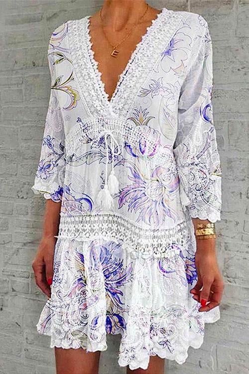 WW | Rosiedress V-Ausschnitt Spitze Besatz Quasten Schwungkleid