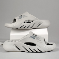 WW | Luxus Orthopädische Herren Badeschuhe Mit Weichem Fußbett Und Rutschfester Sohle