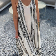 WW | Away On Vacay Lange Cami Kleid mit Ethnischem Muster