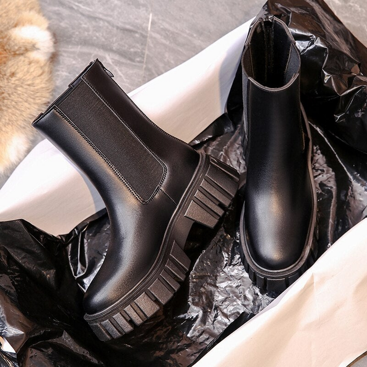 W&W Mode | Damen Stiefel Modische Plateaustiefel Mit Slip on Design, Alltagstauglich