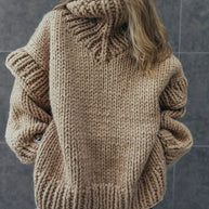 Gestrickter Rollkragenpullover in Übergröße