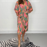 Lachs Kinomo-Kleid