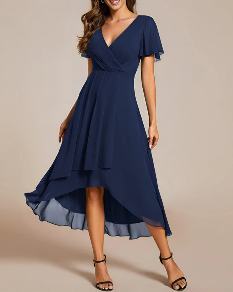WW | Kleid mit V-Ausschnitt und Rüschenärmeln