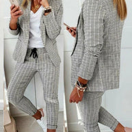 WW-Anzug-Set Moderner Zweiteiler mit weiter Hose taillierter Blazerjacke
