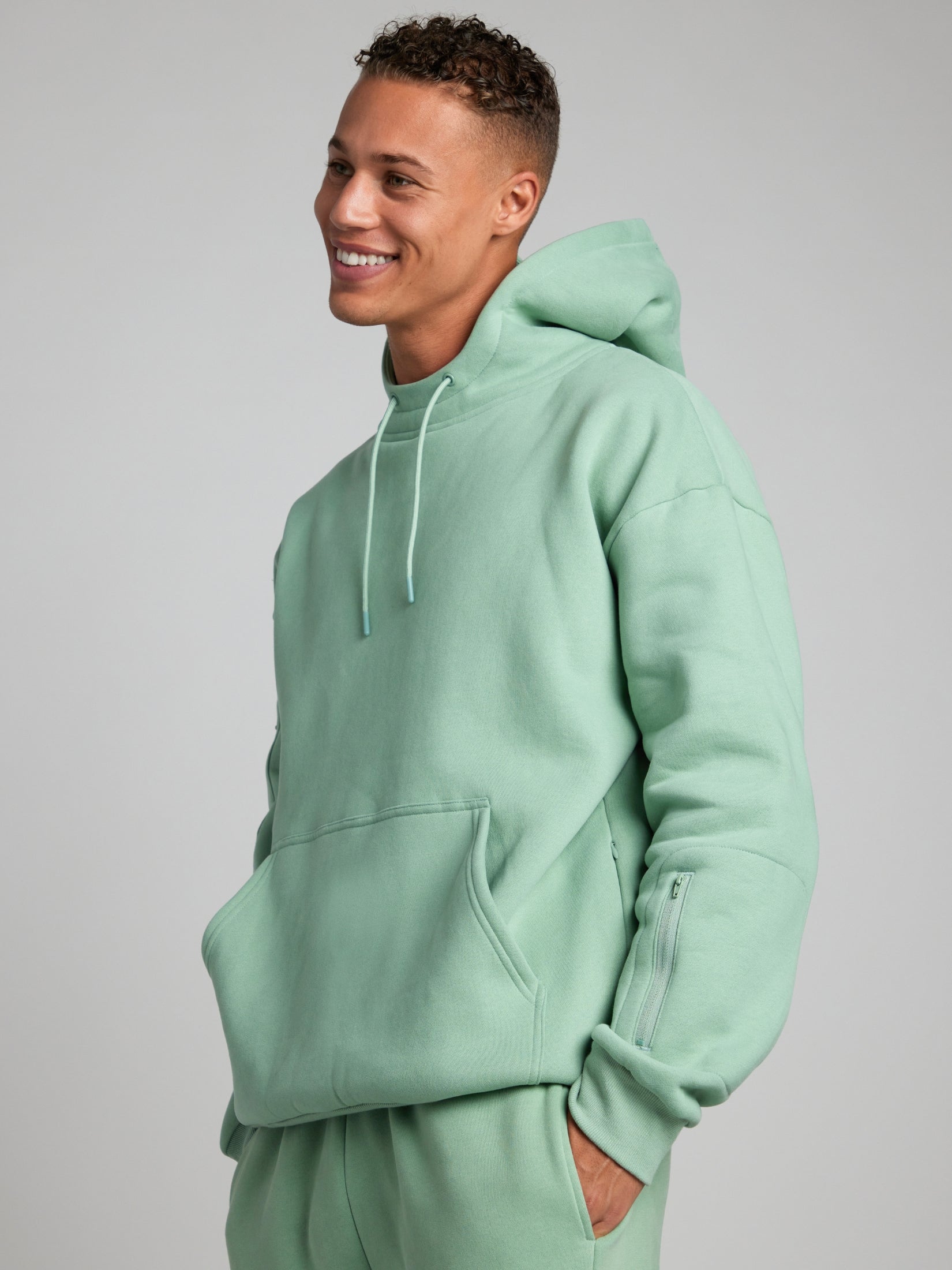 WW | Reise Kapuzenpullover mit Flugzeugmodus-Grafik