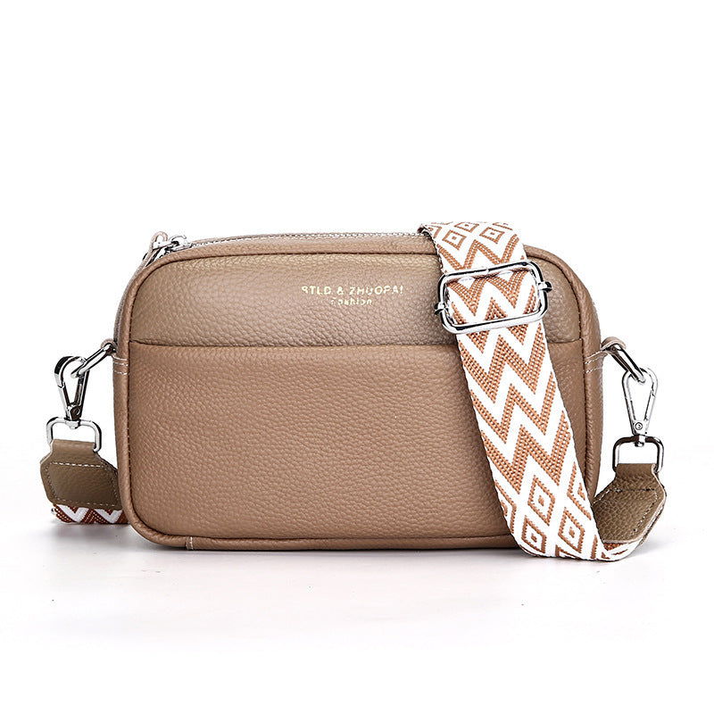 WW | Schlichte Schultertasche Aus Veganem Leder Im Kleinen Quadratischen Format