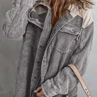 Mühelos und trendige Jacke