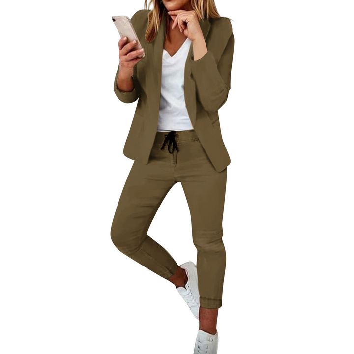 W&W Mode Amsterdam | Lässiges Set aus Blazer und Hose