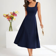 WW | Elegantes Kleid mit Trägern Dunkelblau Farbe