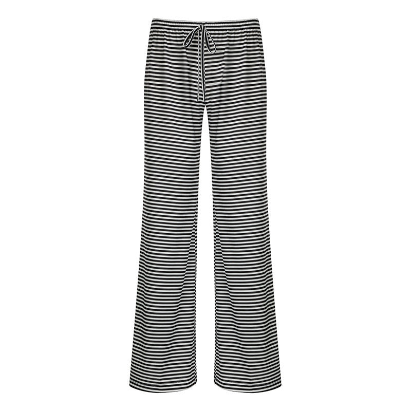 W&W Mode | Coole Gestreifte Hose Für Einen Frischen Look