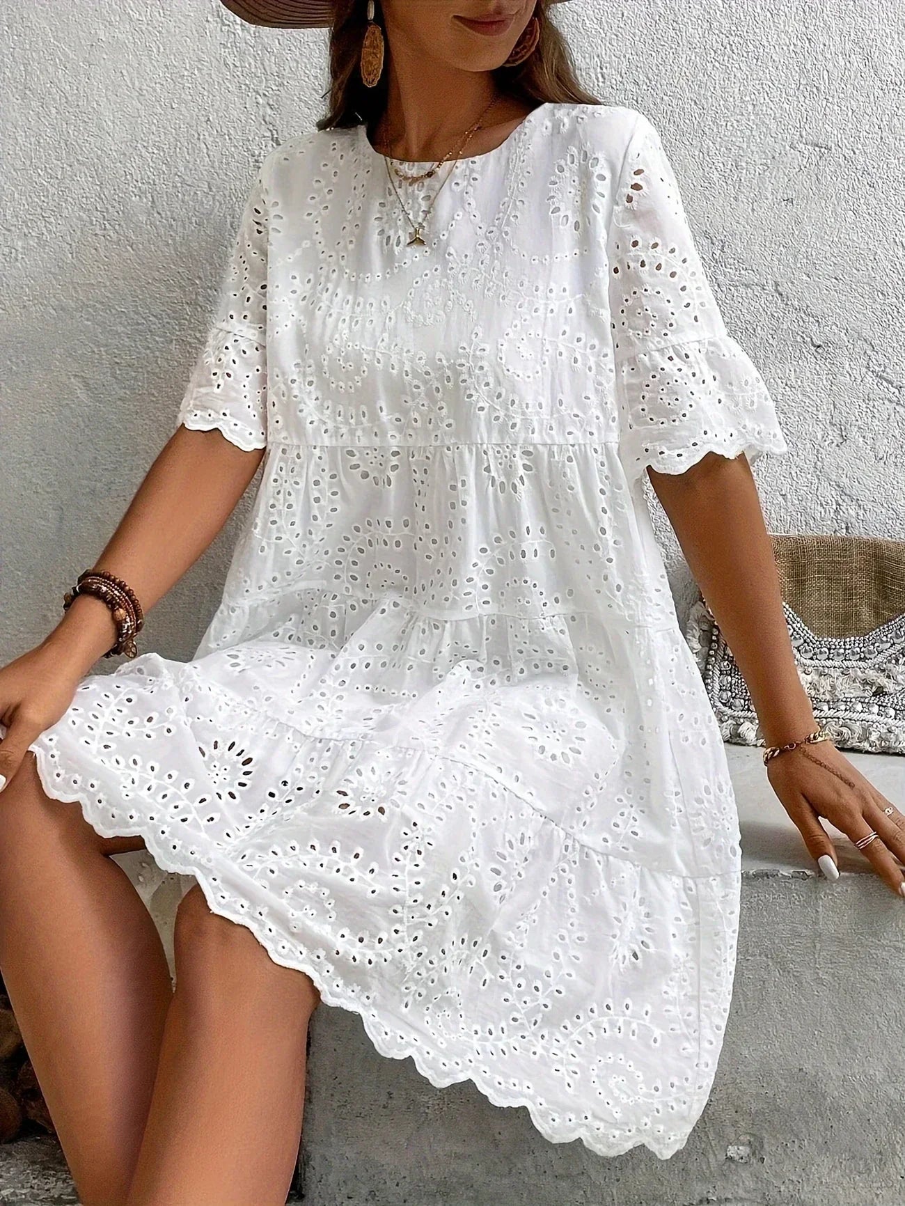WW | Weiße Spitzenkleid für Damen Leicht, Bestickt und Sommerlich