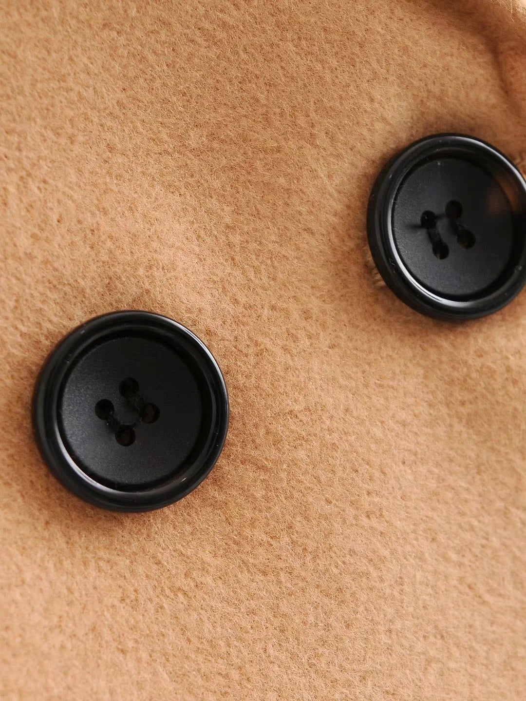 WW | Zweireihige Jacke mit Kapuze