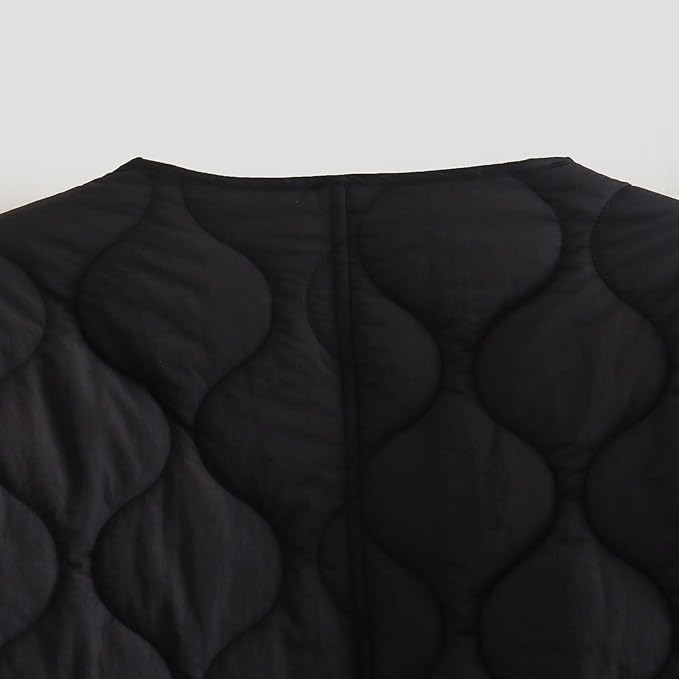 Oversize gesteppte Jacke mit Druckknöpfen