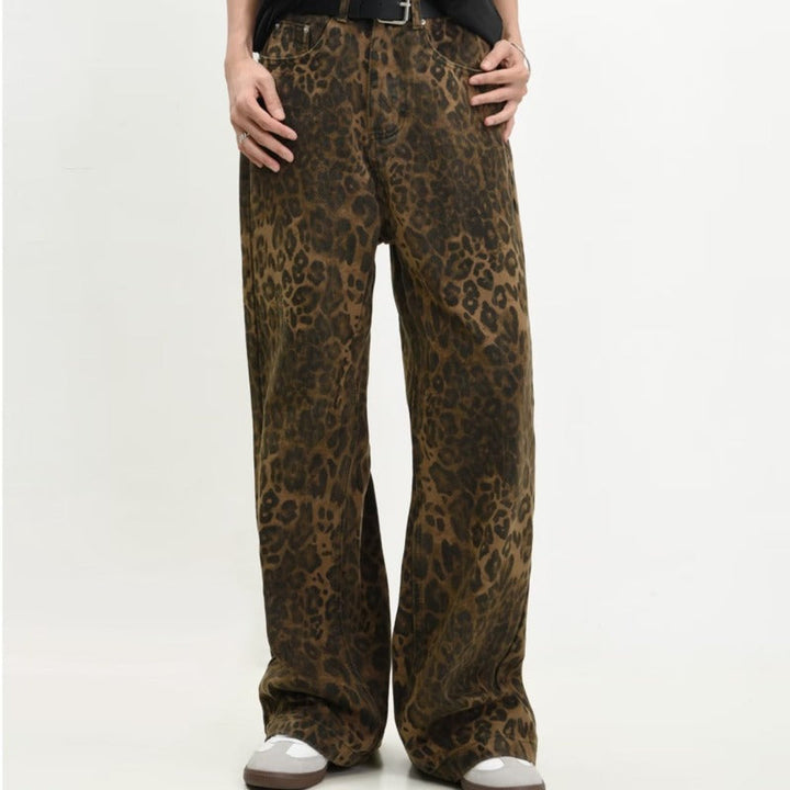 Jeans mit Leopardenmuster