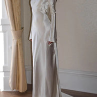 WW | Pearl Eden Satin Rückwärtig Offene Cowl Neck Gown Maxi Kleid