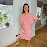 Kleid mit V-Ausschnitt | Unser Bestseller 2024