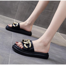 WW | Sandals women with platform and golden chain