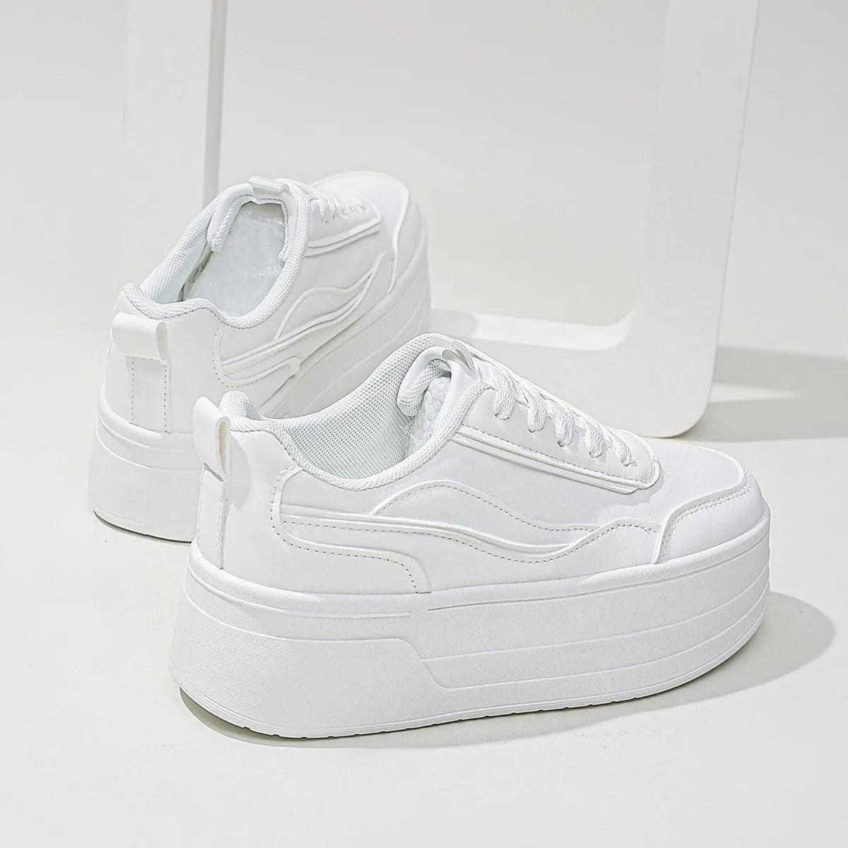 WW | Sneaker mit Plateausohle