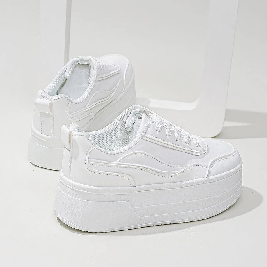 WW | Sneaker mit Plateausohle